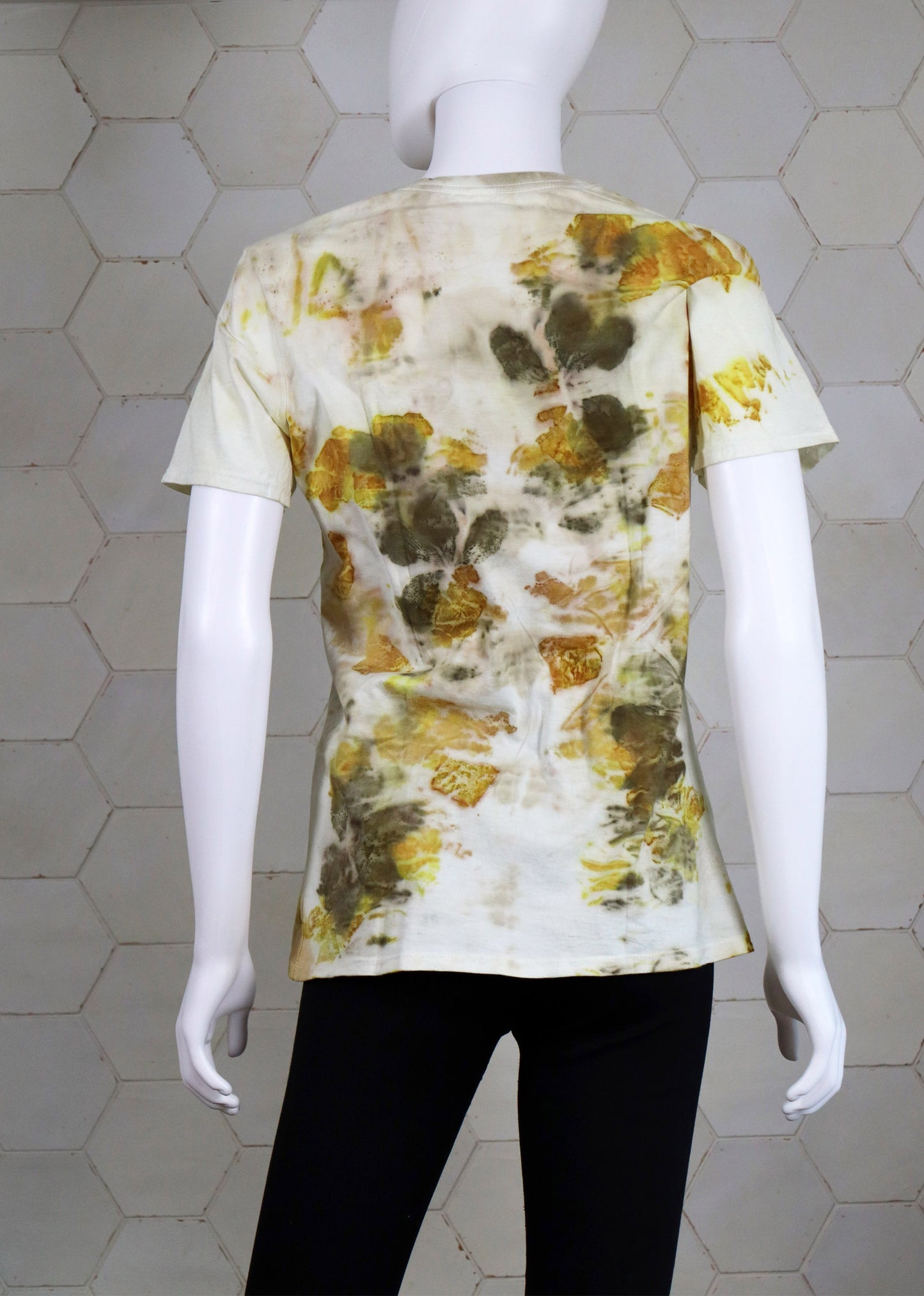Ecoprint T-Shirt Natural Cotton Large Handmade dyed Lady