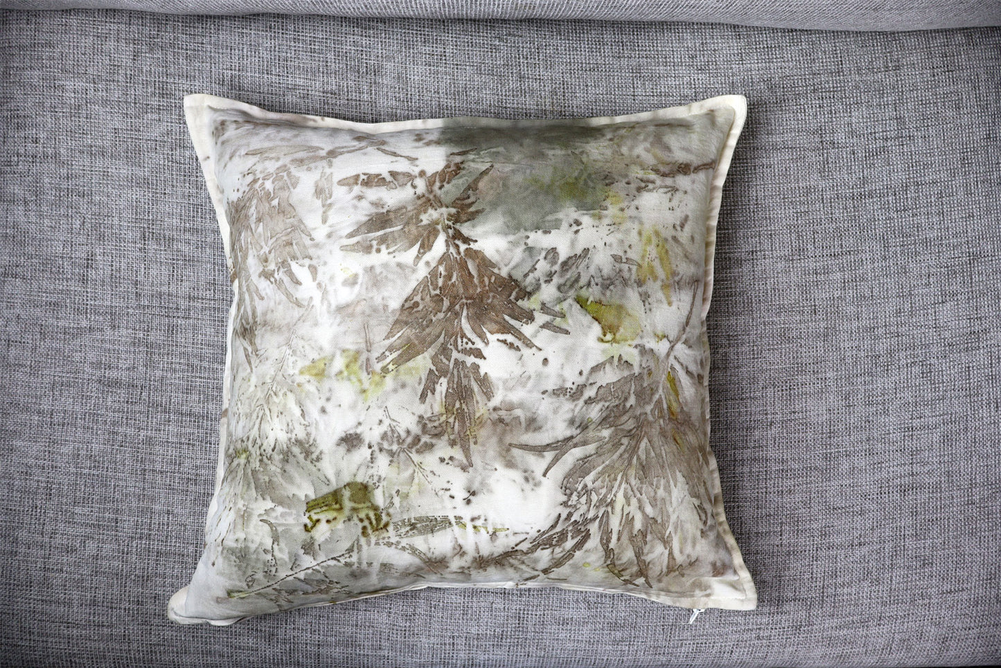 Pillow Handmade dyed Artisanal Technique Handmade Cotton, Natural pigments