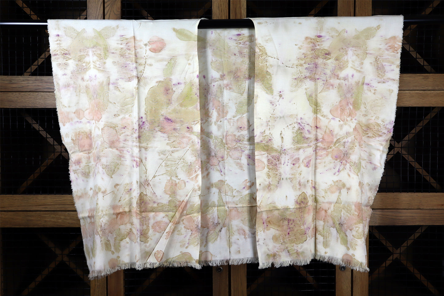 Elegant Natural kimono Print Leaves and Flowers