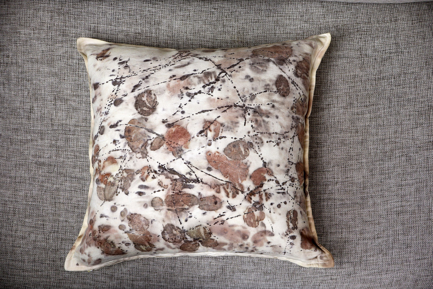 Pillow Botanic Handmade dyed Handmade Cotton, Natural pigments