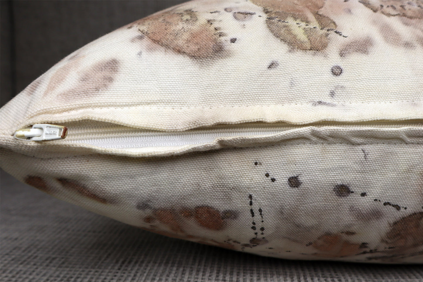 Pillow Botanic Handmade dyed Handmade Cotton, Natural pigments