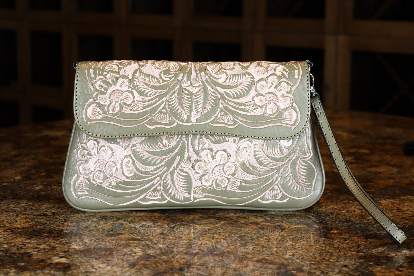 Tooled Leather Vintage Olive Bags – Timeless Craftsmanship, Modern Elegance