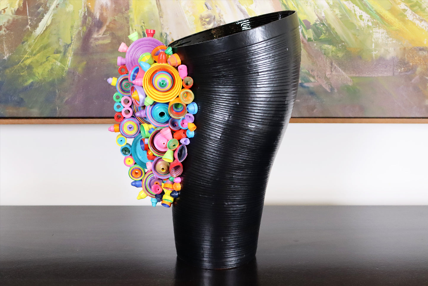 Artistic Black Paper Vase - Modern Home Décor Accent with Unique Style
