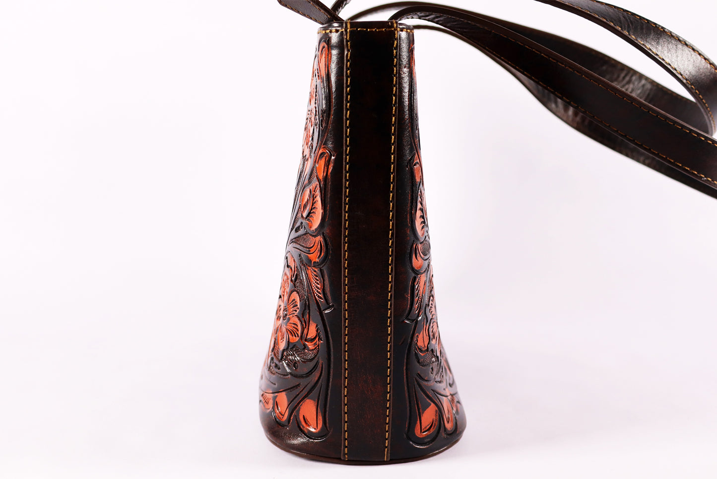 Tooled Leather French beige Bag – Timeless Craftsmanship, Modern Elegance
