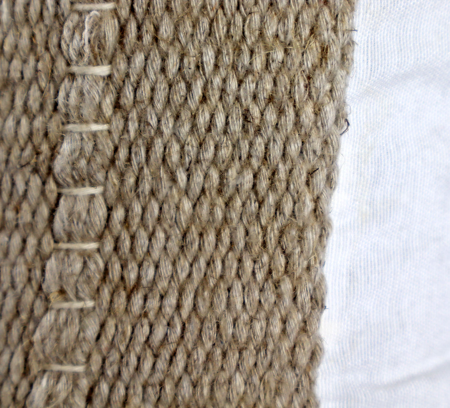 Pillow Natural organic Yute color.