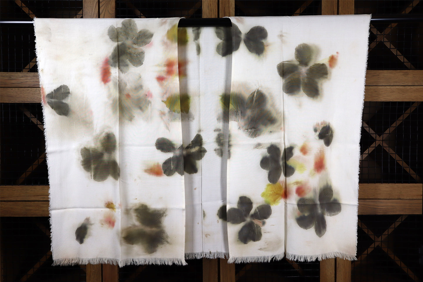 Elegant Natural kimono Print Leaves and Flowers