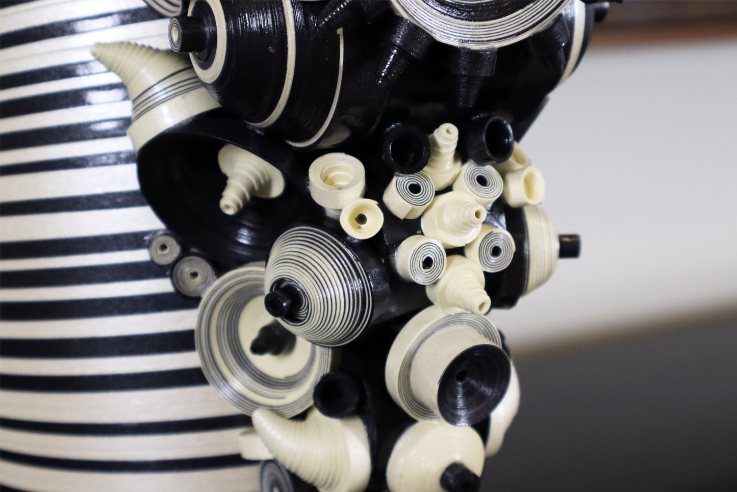 Artisan Paper Vase in Elegant Monochrome - Handmade Beauty for Stylish Spaces