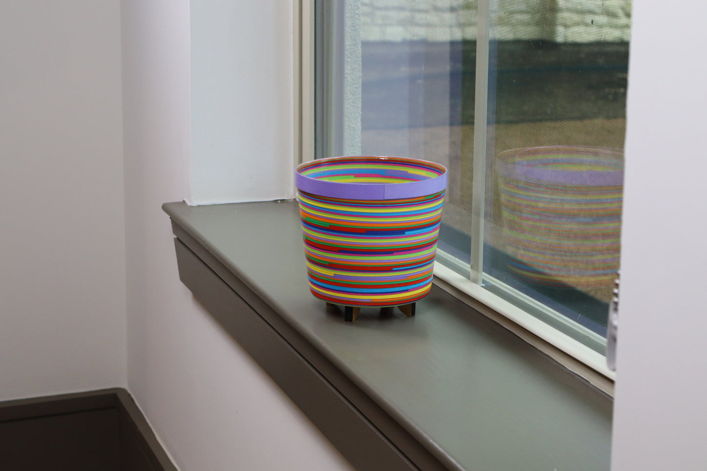 Artistic Paper Plant Stand - Modern Handmade Decorative Holder