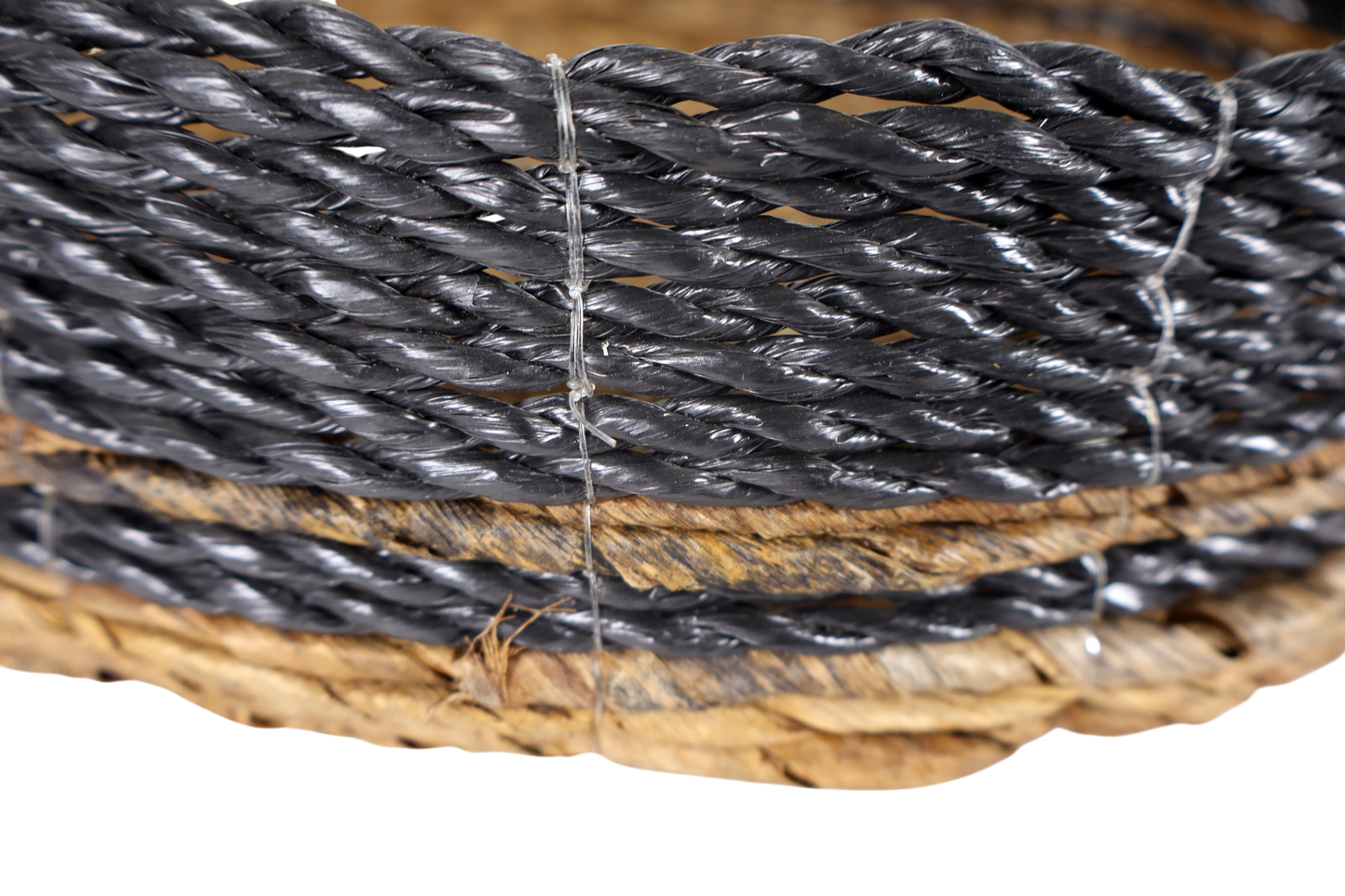 Set of 2 trays natural and black